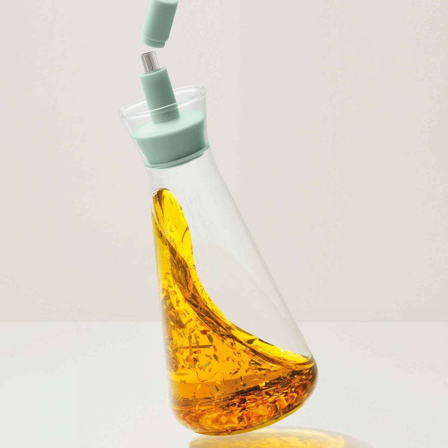 Fľaša na olej dávkovacie LEO